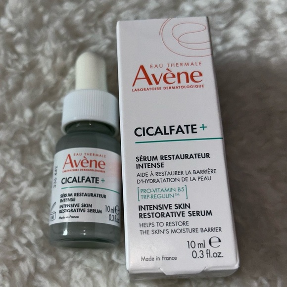 Avène Cicalfate Intensive Skin Restorative Serum Sample - Picture 3 of 3